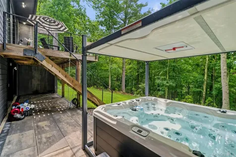 194 Mapes Road Barryville NY 12719