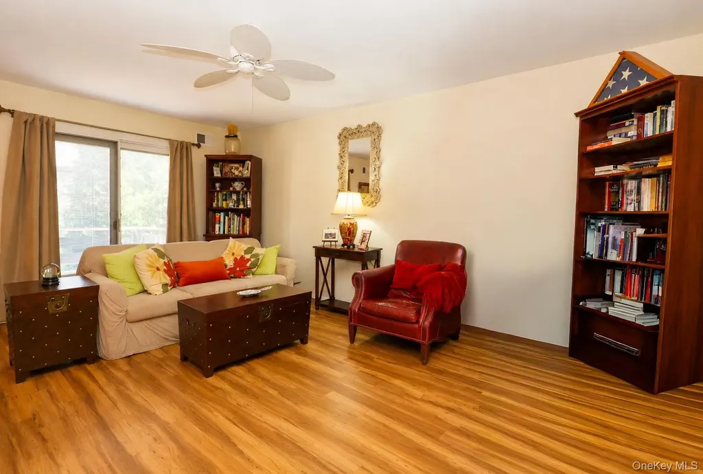 124 New Holland Village Nanuet NY 10954
