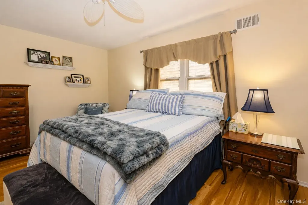 124 New Holland Village Nanuet NY 10954