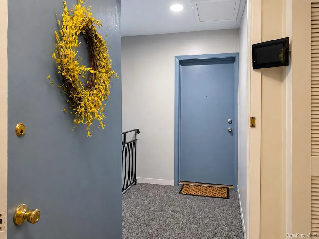 124 New Holland Village Nanuet NY 10954