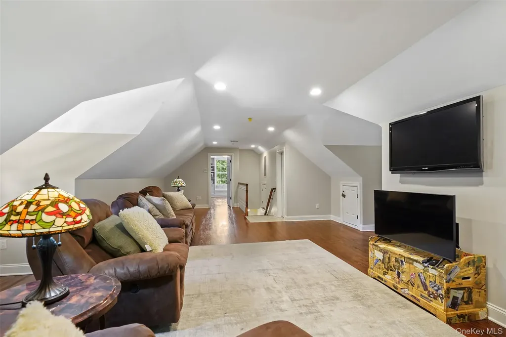 5 Apple Mill Road North Salem NY 10560