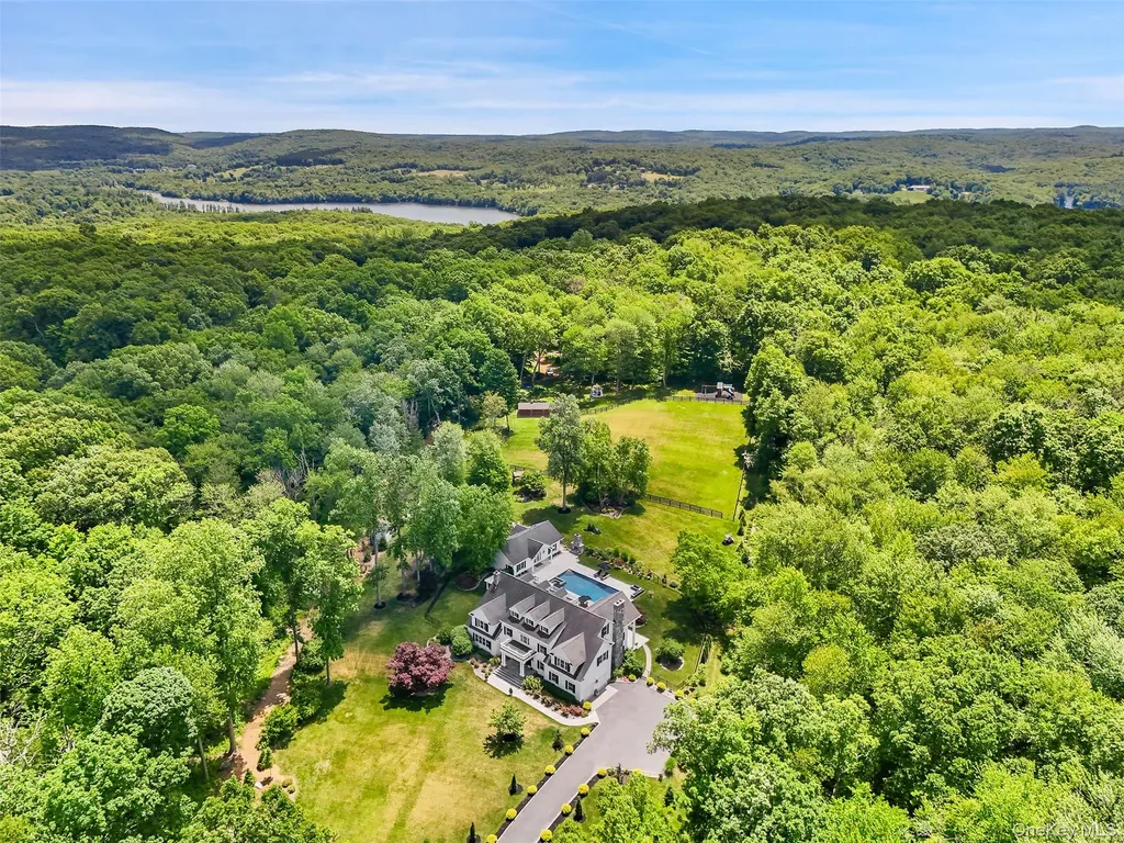 5 Apple Mill Road North Salem NY 10560