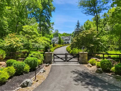 5 Apple Mill Lane North Salem NY 10560