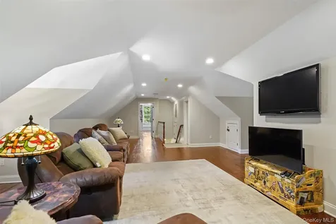 5 Apple Mill Lane North Salem NY 10560