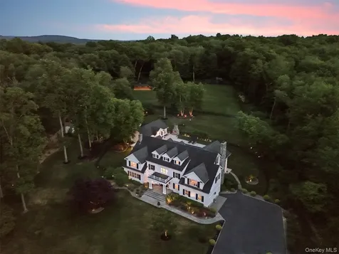 5 Apple Mill Lane North Salem NY 10560