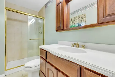 23 Bently Lane Stony Brook NY 11790