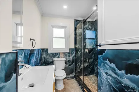 737 Flowerdale Drive Seaford NY 11783