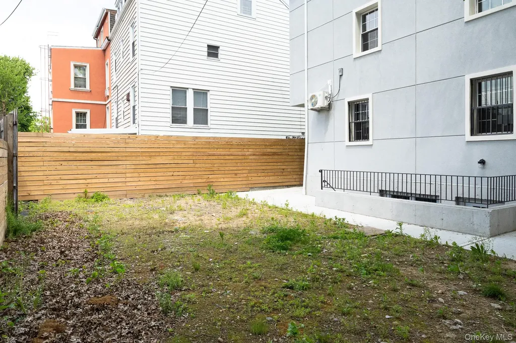 7036 70th Street Glendale NY 11385