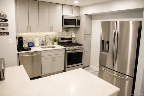 210 Willard Avenue Farmingdale NY 11735