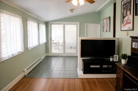 210 Willard Avenue Farmingdale NY 11735