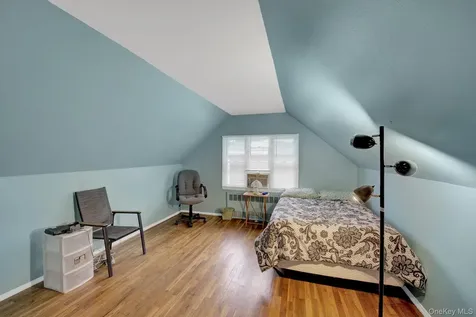117 Eastgate Road Massapequa Park NY 11762