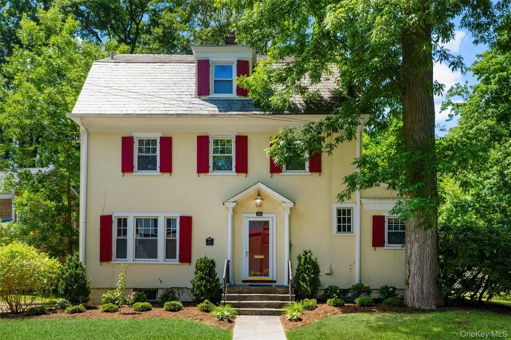 121 Walworth Avenue Scarsdale NY 10583
