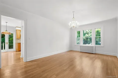 121 Walworth Avenue Scarsdale NY 10583
