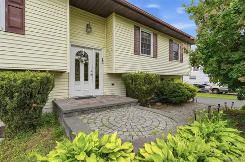 11 Applesauce Lane Wappingers Falls NY 12590