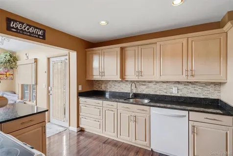11 Applesauce Lane Wappingers Falls NY 12590