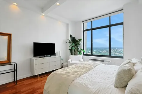10 City Place White Plains NY 10601