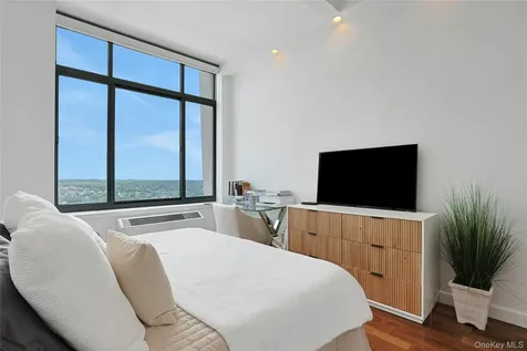 10 City Place White Plains NY 10601