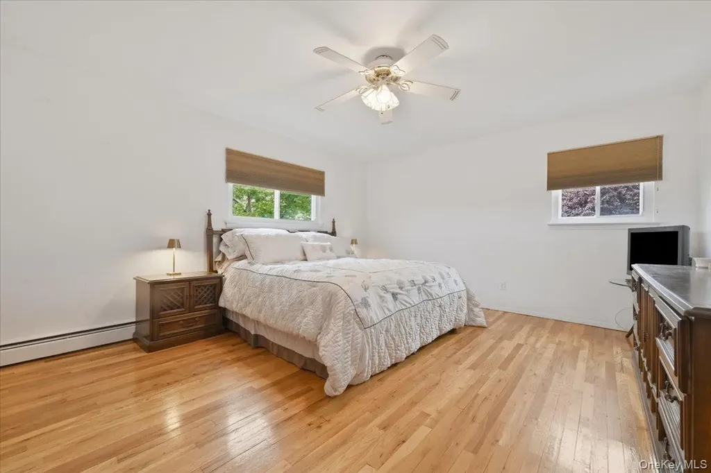 2461 Riviera Lane Bellmore NY 11710