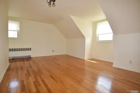 267 Haypath Road Old Bethpage NY 11804