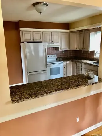 267 Haypath Road Old Bethpage NY 11804