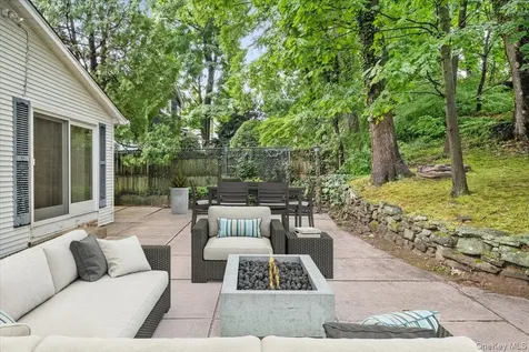 21 Tanglewood Road Scarsdale NY 10583