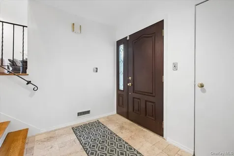 21 Tanglewood Road Scarsdale NY 10583