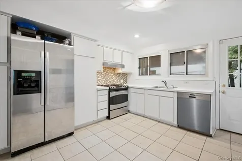 21 Tanglewood Road Scarsdale NY 10583