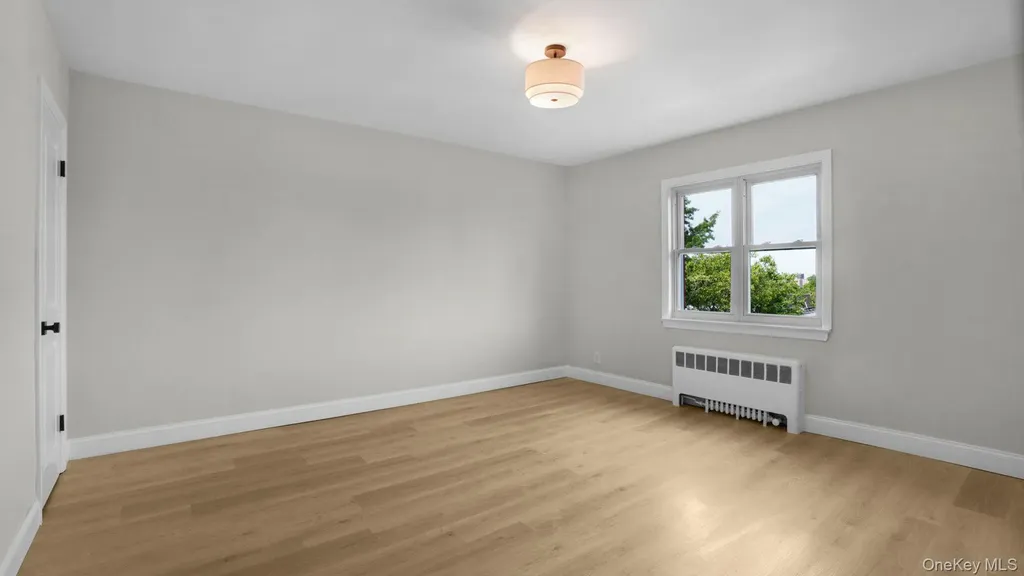 3304 Corsa Avenue Bronx NY 10469