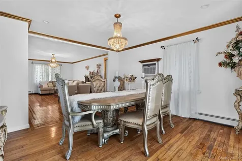 74 Elaine Terrace Yonkers NY 10701