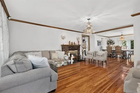 74 Elaine Terrace Yonkers NY 10701