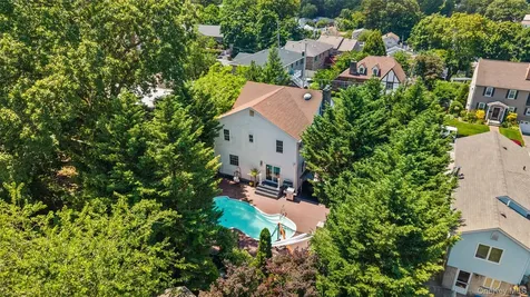 74 Elaine Terrace Yonkers NY 10701