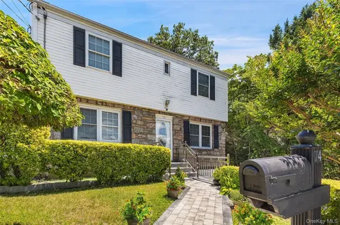74 Elaine Terrace Yonkers NY 10701
