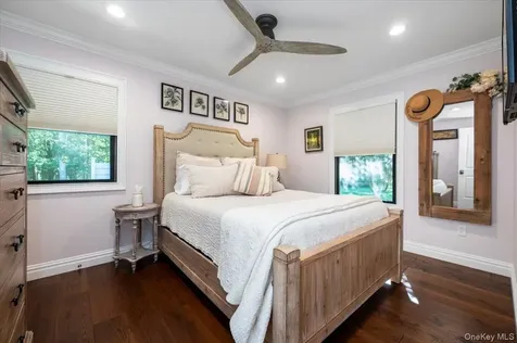 225 Laurel Lane Laurel Hollow NY 11791