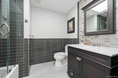 225 Laurel Lane Laurel Hollow NY 11791