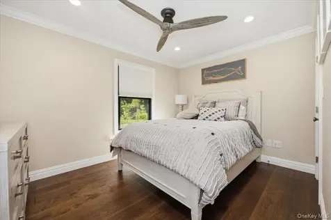 225 Laurel Lane Laurel Hollow NY 11791