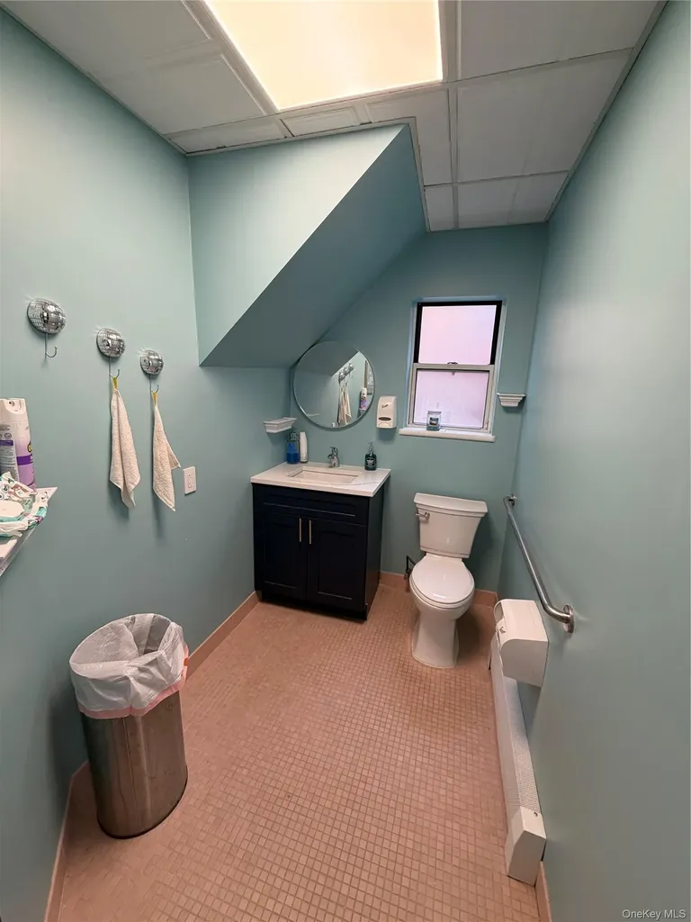 5997 Riverdale Avenue Bronx NY 10471