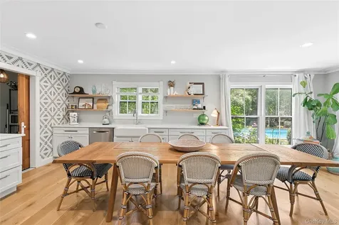 28 Wolf Way East Hampton NY 11937