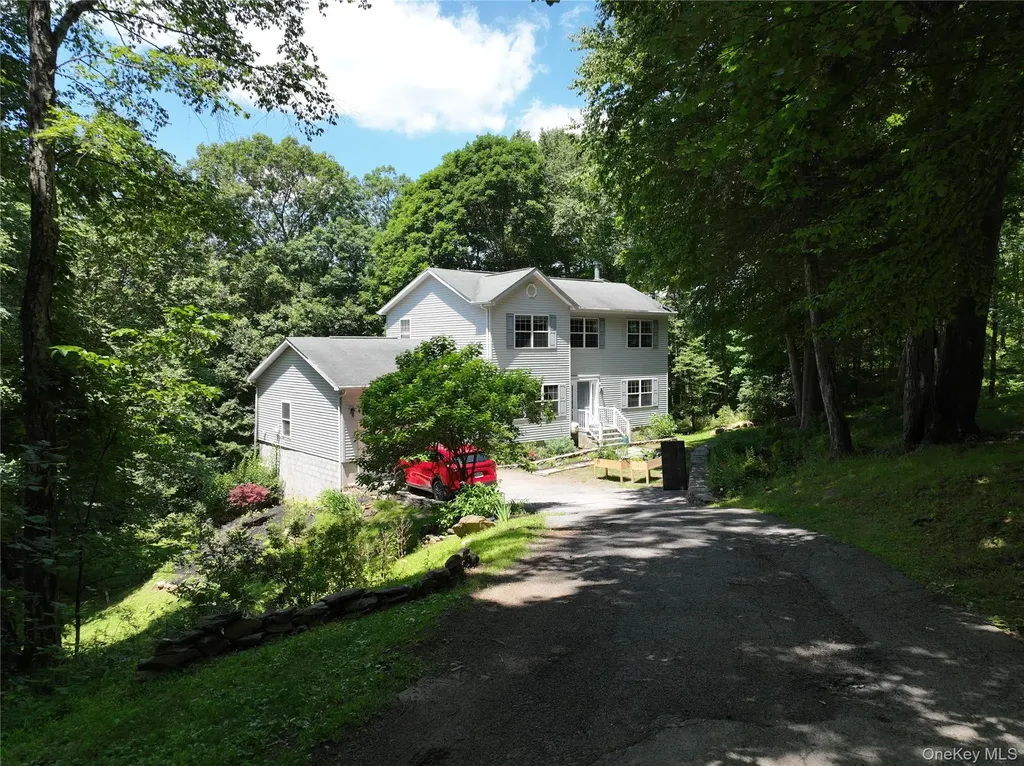 45 Willow Lake Drive Holmes NY 12531