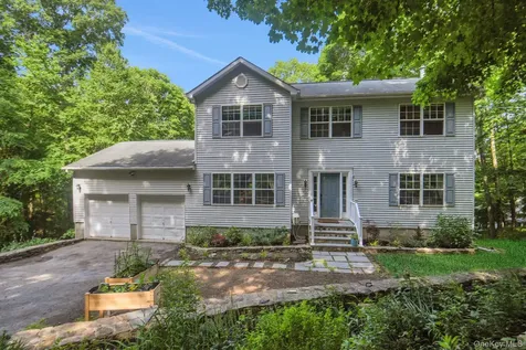 45 Willow Lake Drive Holmes NY 12531