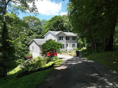45 Willow Lake Drive Holmes NY 12531
