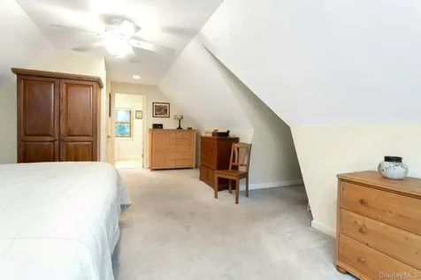 49 Lakeview Drive Putnam Valley NY 10579