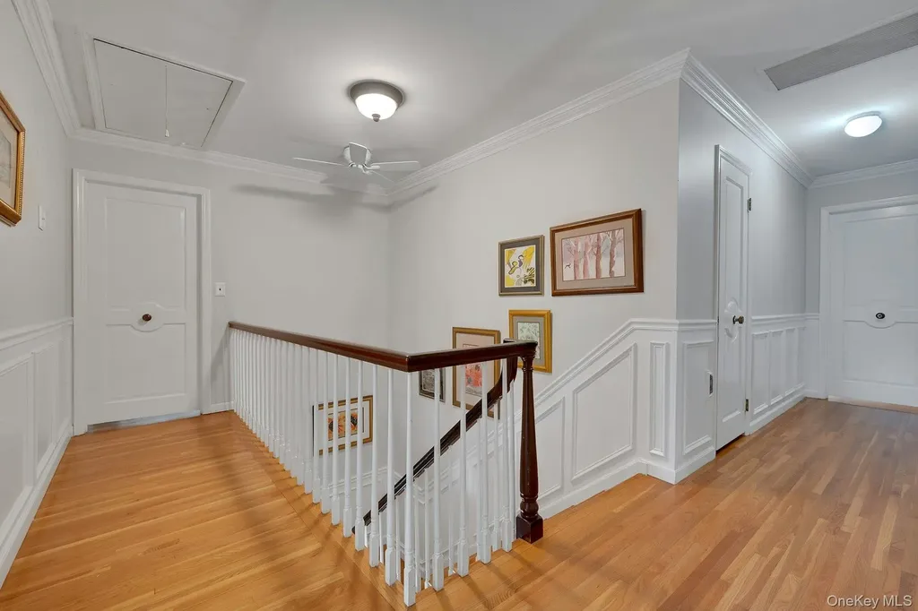 16 Hearthstone Circle Scarsdale NY 10583