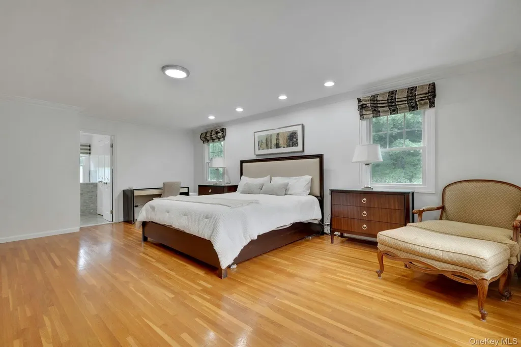 16 Hearthstone Circle Scarsdale NY 10583
