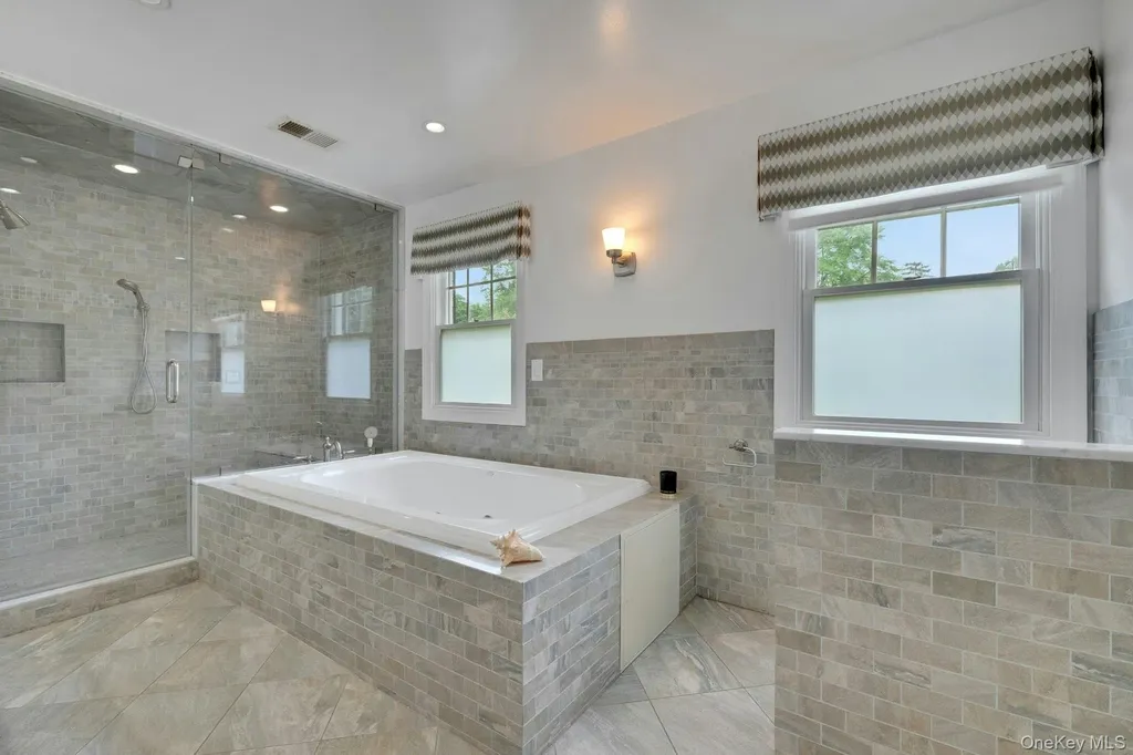 16 Hearthstone Circle Scarsdale NY 10583