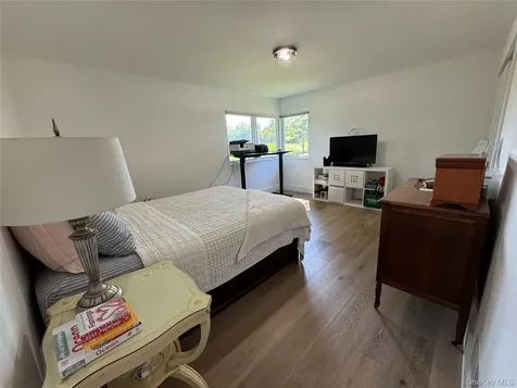 25 Alta Parkway Mount Vernon NY 10552