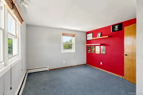 216 Gardner Avenue Jericho NY 11753