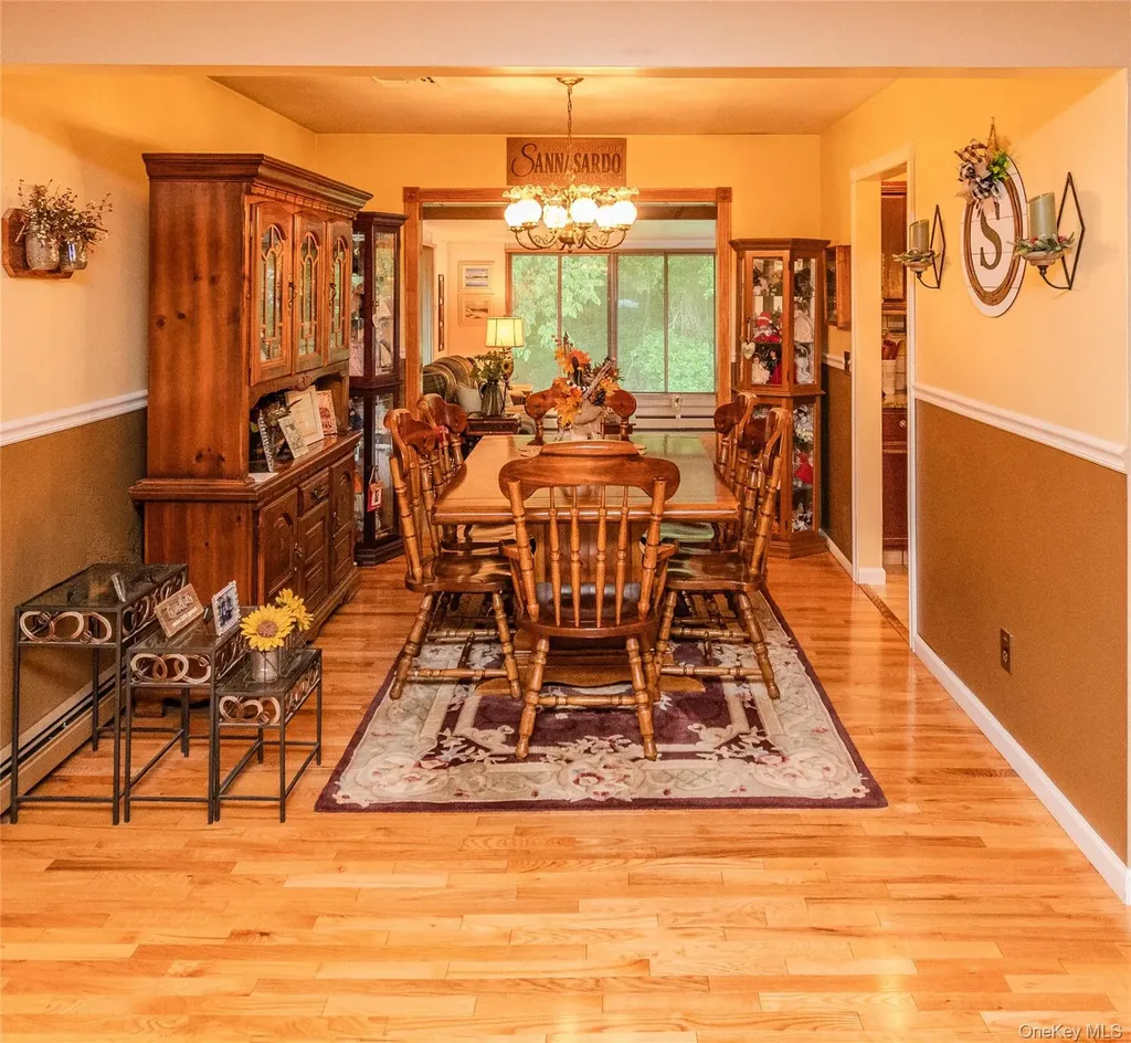 20 Kendell Drive Wappingers Falls NY 12590