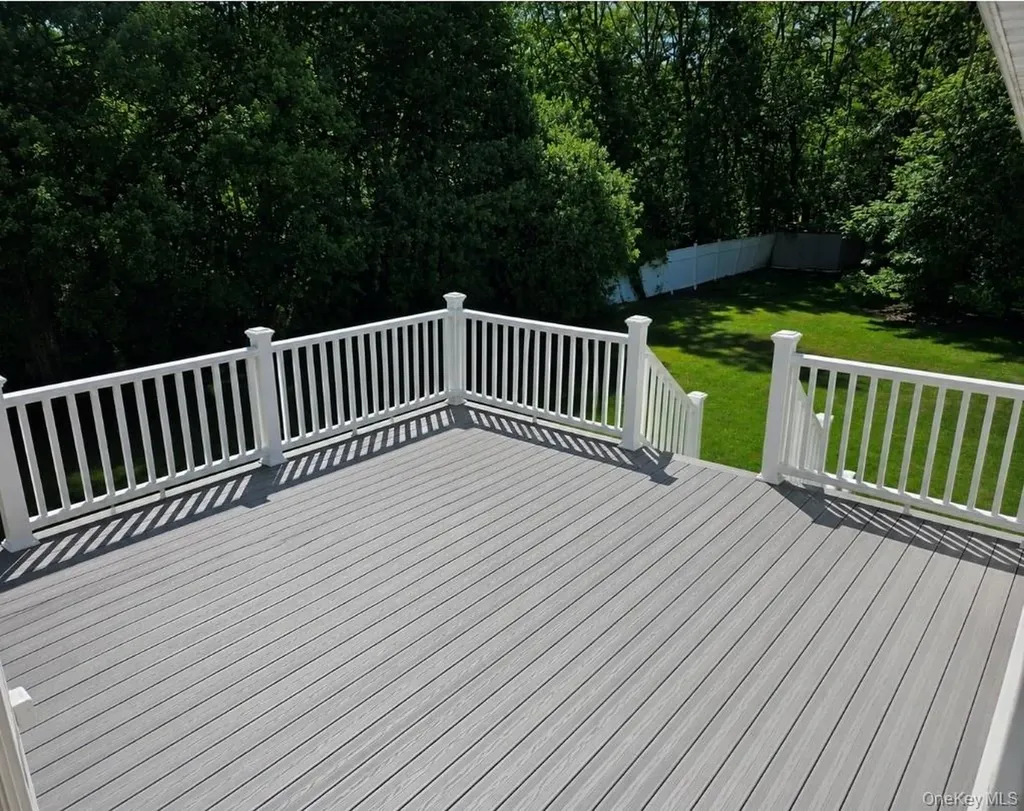 20 Kendell Drive Wappingers Falls NY 12590