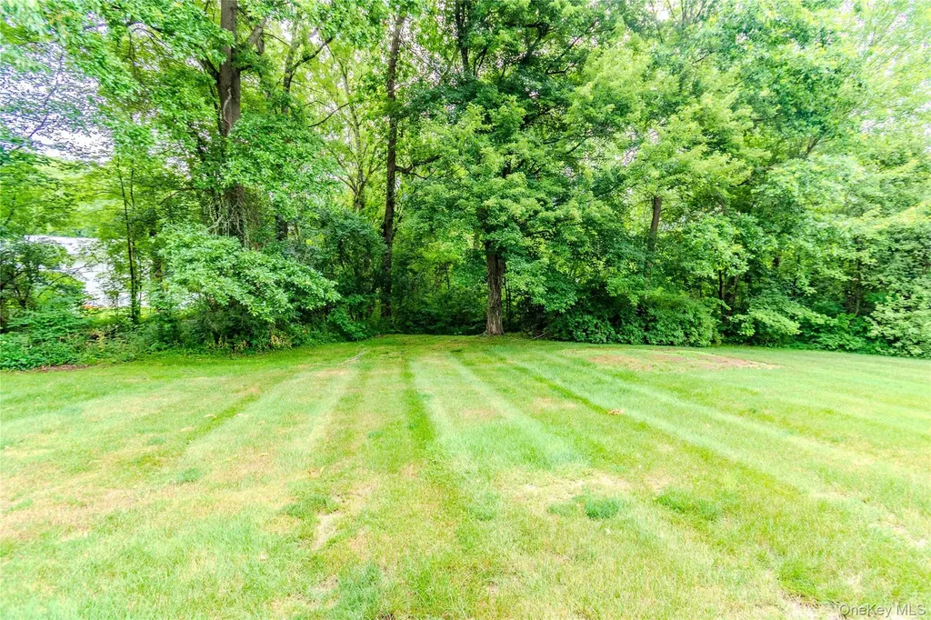 20 Kendell Drive Wappingers Falls NY 12590