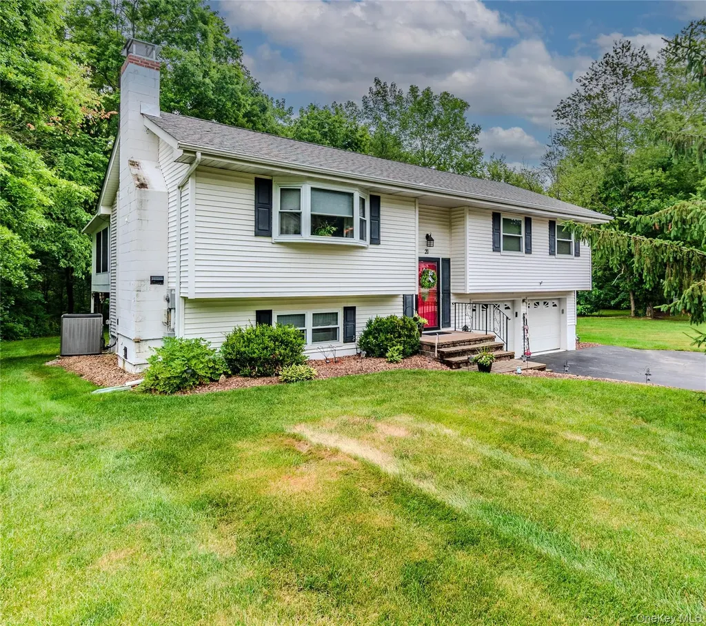 20 Kendell Drive Wappingers Falls NY 12590